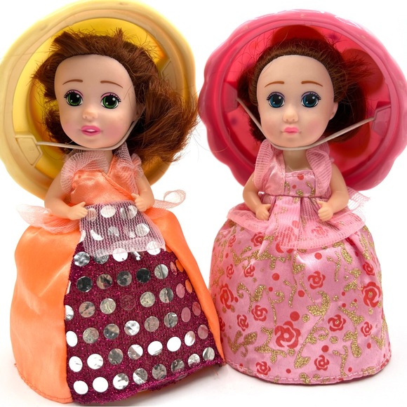 Cupcake Surprise Dolls Girls Haschel Toys Lot of 2 Cupcake Hat Sprinkles Swirls - Picture 11 of 13